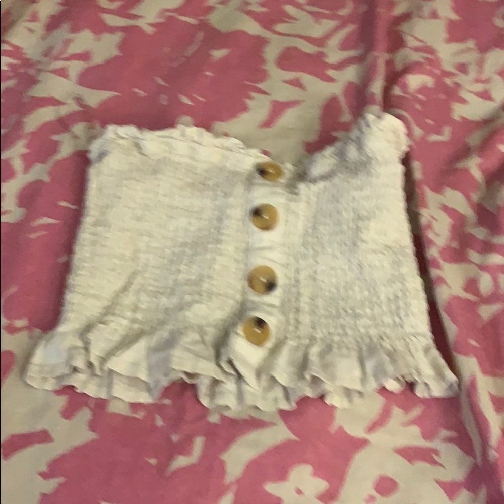 Strapless tube top